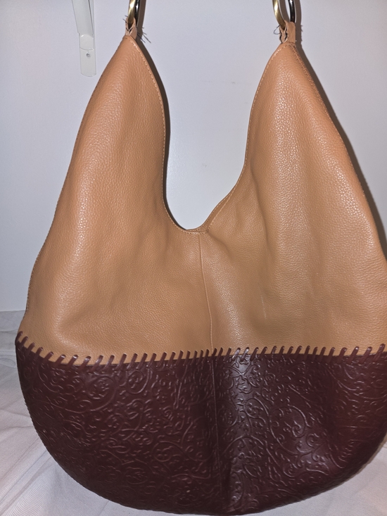 Sharif Handbags - Beautiful Sharif Embossed Chocolate/Tan Leather Hobo. Great Pre-owned Condition